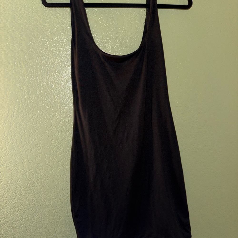 Heart Hips Black Sleeveless Backless Tank Top
